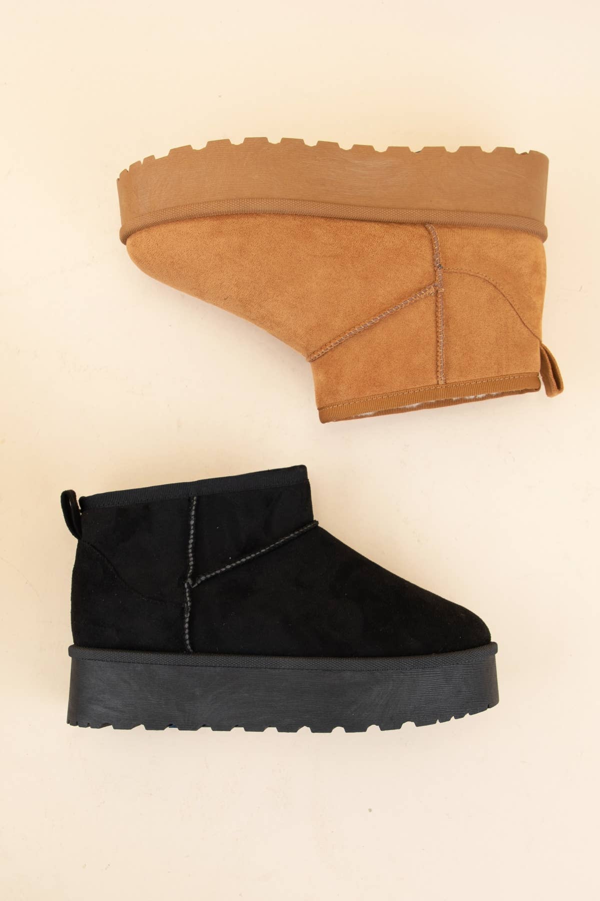 CCOCCI - Wholesale Booties - Women's - DORAH-2 PLATFORM COZY SHERPA FUR-LINED ANKLE BOOTS6