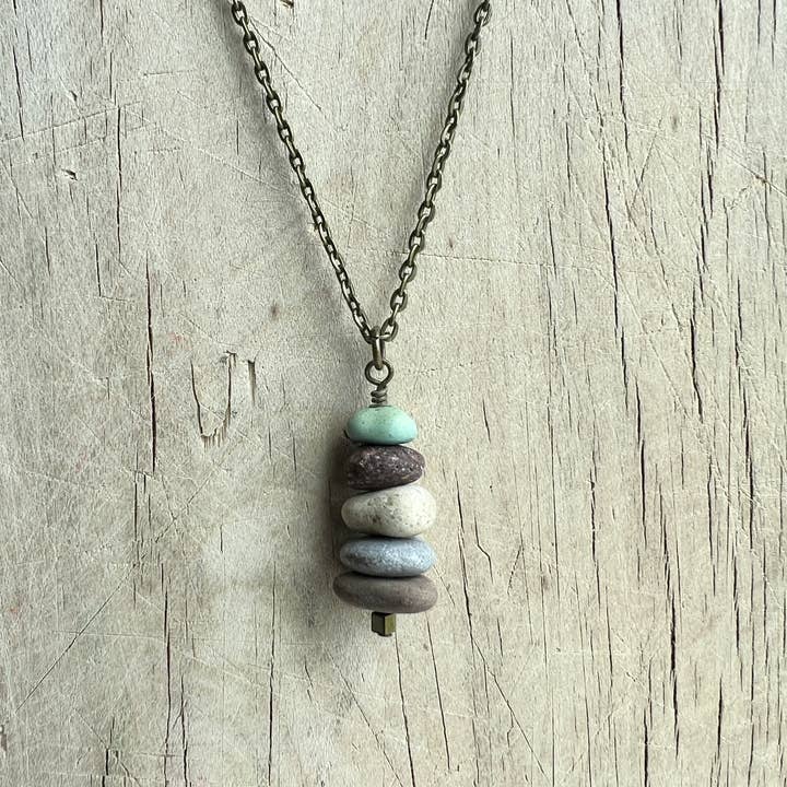 Generosity Company - Wholesale Pendant/Charm Necklace - Lake Stones Cairn Necklace (18" Chain)