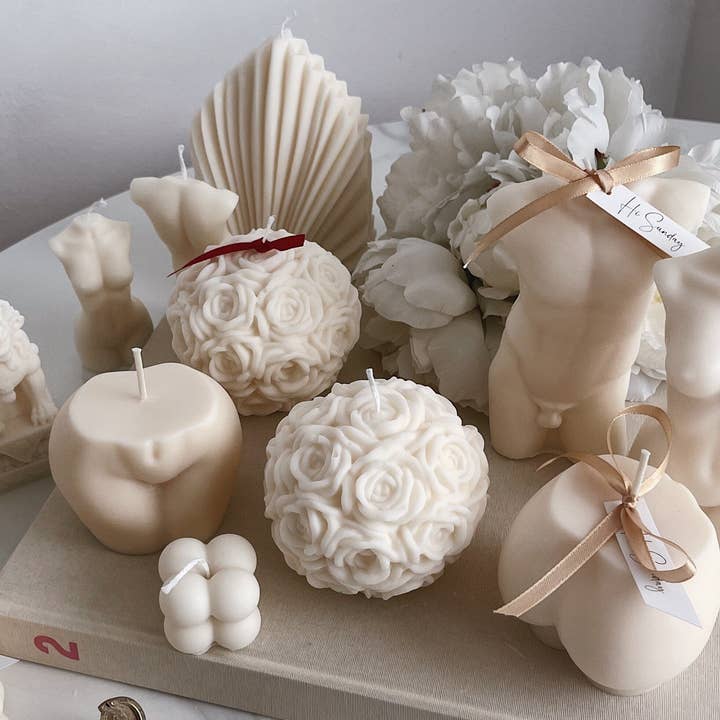 Hi Sunday Collective - Wholesale Novelty Candle - Brighton Rose Bouquet Ball Pillar Soy Wax Candle3