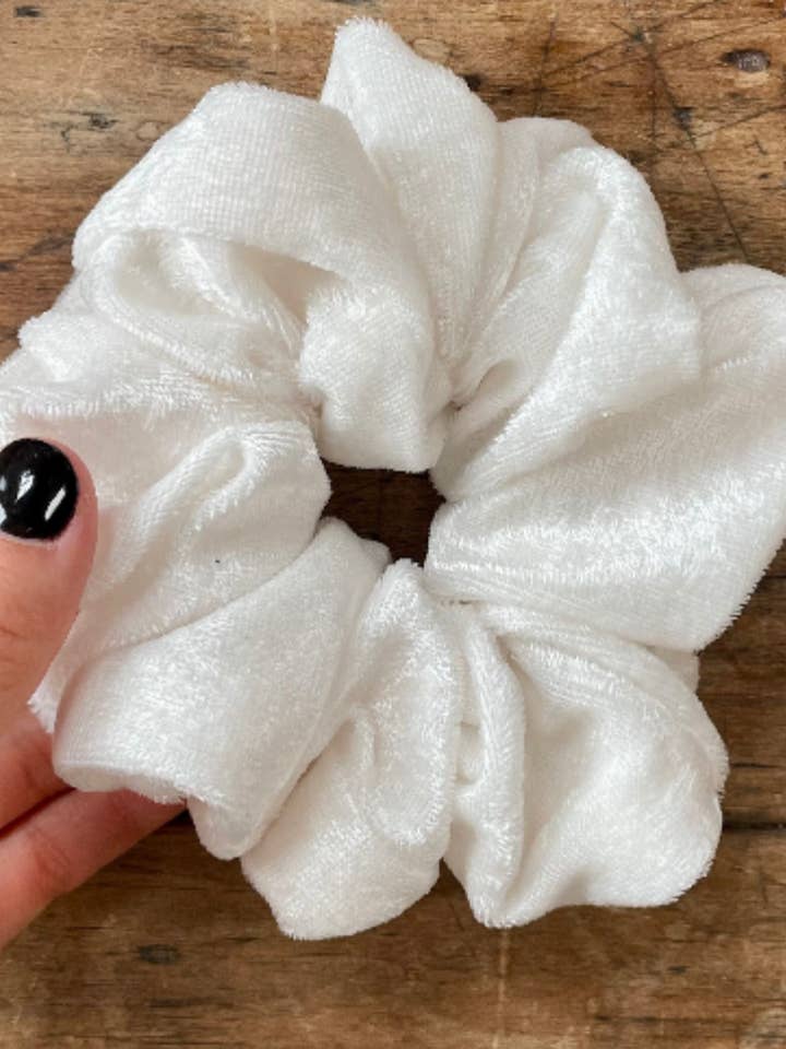 Elastico Velluto Bianco per la vendita all'ingrosso da parte di Love Scout Designs