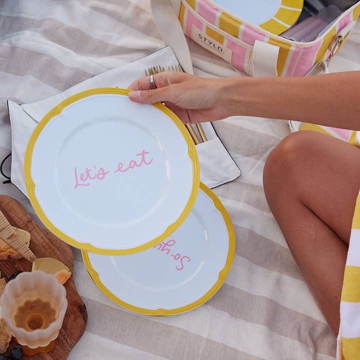 STYLD. - Wholesale Dinnerware Set - Baby, Let's Go Outside Melamine Plate Set | So Yummy