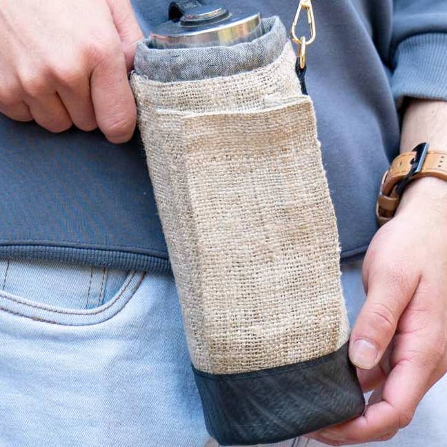 Ganesh Himal Trading - Wholesale Bottle Rack/Holder - Wild Hemp + Rubber Water Bottle Holder, Phone Pocket0