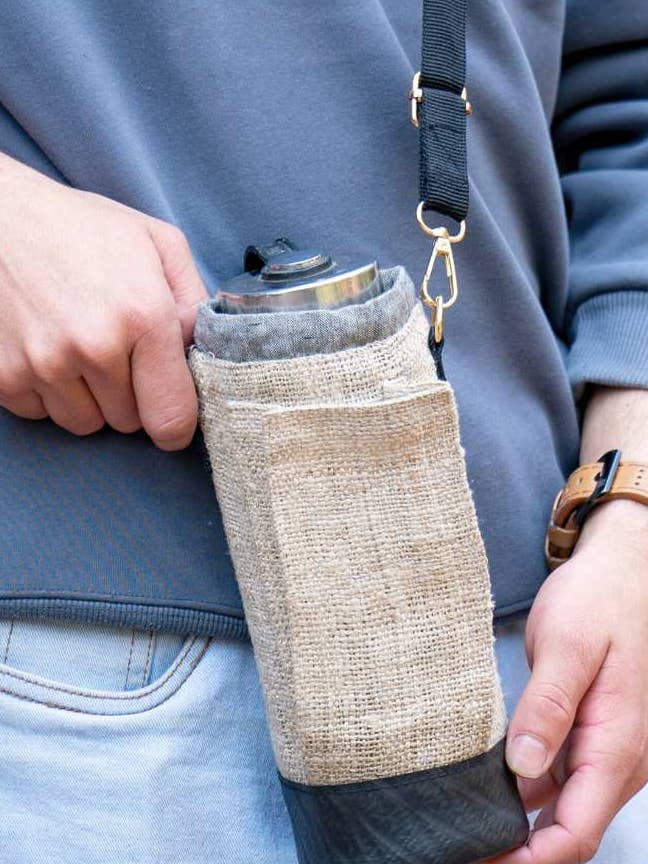 Vild hamp + gummi vandflaskeholder, telefonlomme for engroshandel hos Ganesh Himal Trading