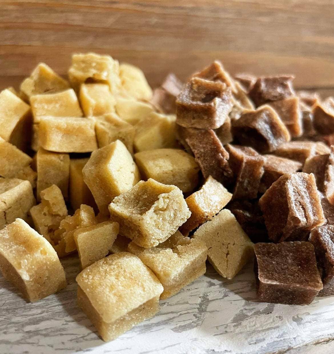 Bucho's Barkery - Wholesale Pet Treats - Dog - Peanut Butter & Jelly Training Treats - Dog Treats1