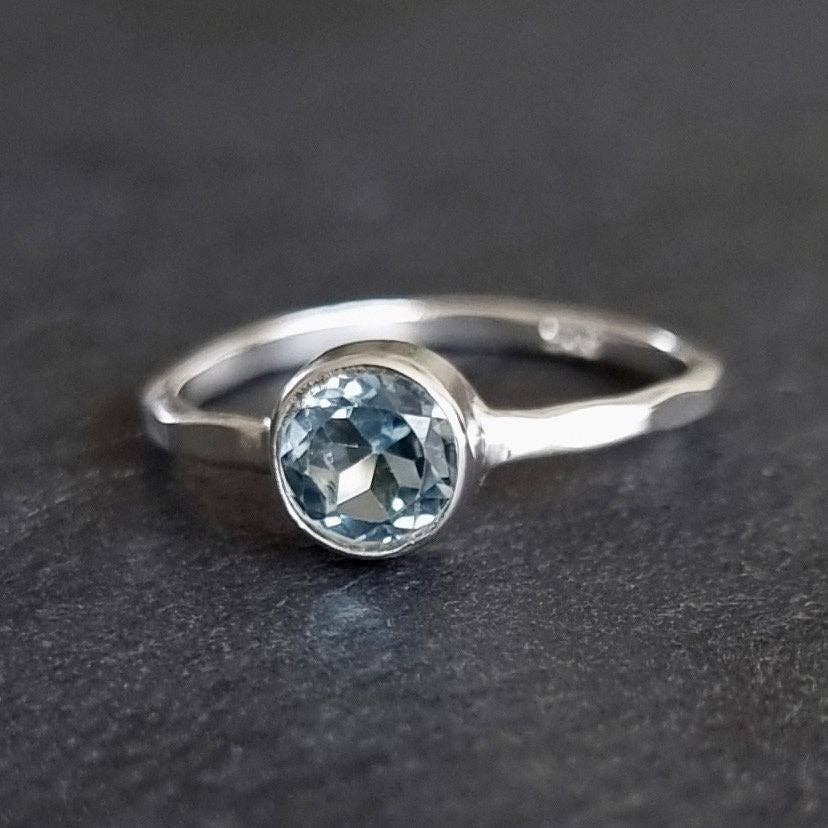 Mistry Gems - Wholesale Band/Stacked Ring - Solitaire 6mm Round Blue Topaz Ring | Hammered 925 Silver2
