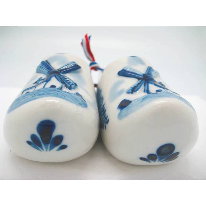European Heritage Gifts - Wholesale Party Favor - Pair of Delft Shoe with Embossed Windmill Design