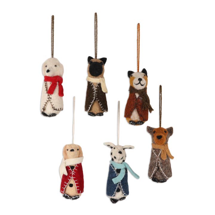 Lot de 6 décorations en laine pour chiots douillets faites à la main par Novica pour la vente par NOVICA