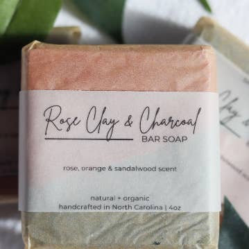 Savon à l'argile rose et au charbon pour la vente par Simora Home