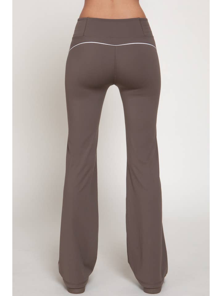 Active Basic | Active USA - Wholesale Athletic Pants - Women's - Waist Band Contrast Piping Detail Workout Pants17