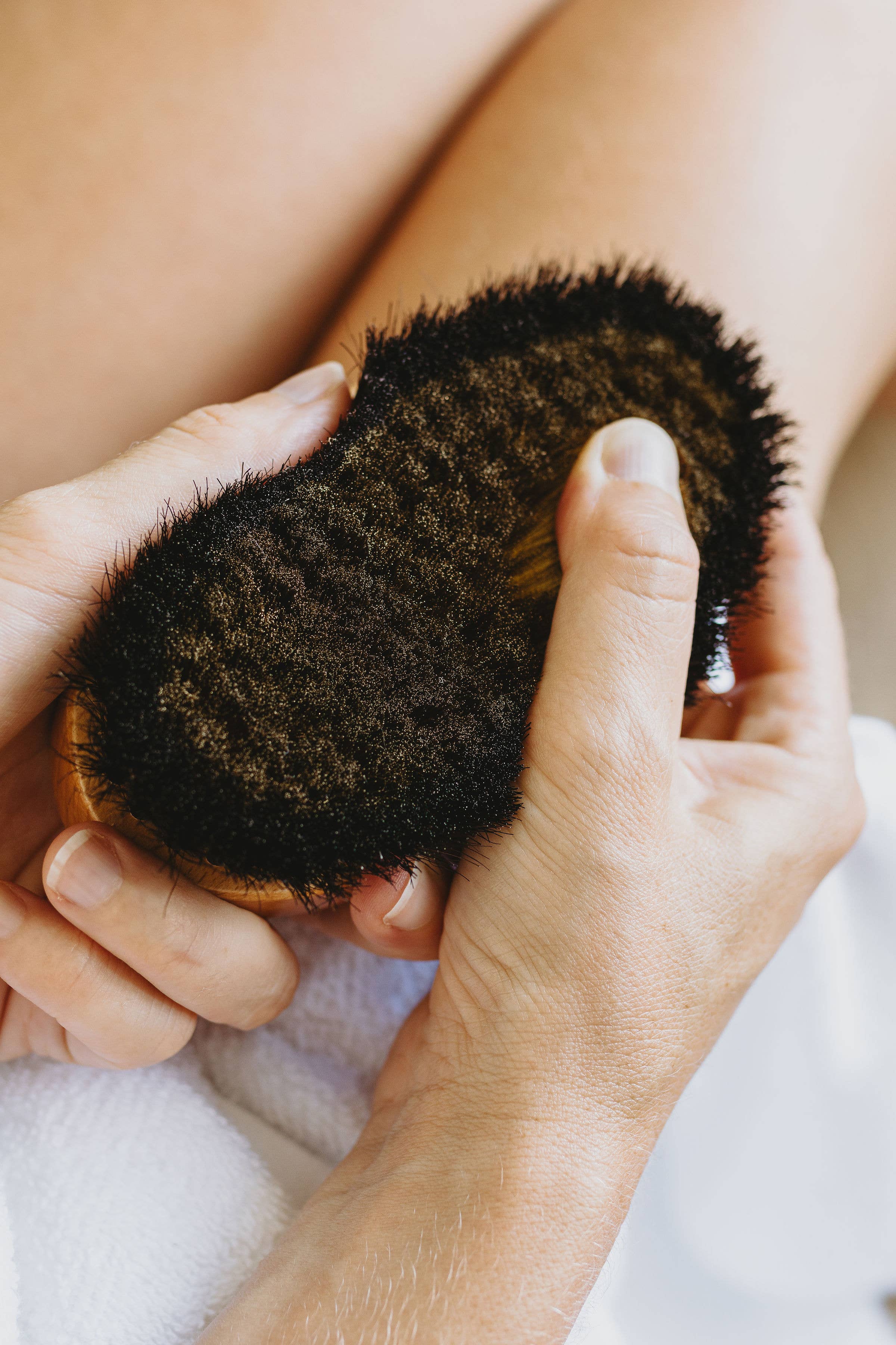 Ecovibes Australia - Wholesale Body Brush - Ionic Dry Body Brush1