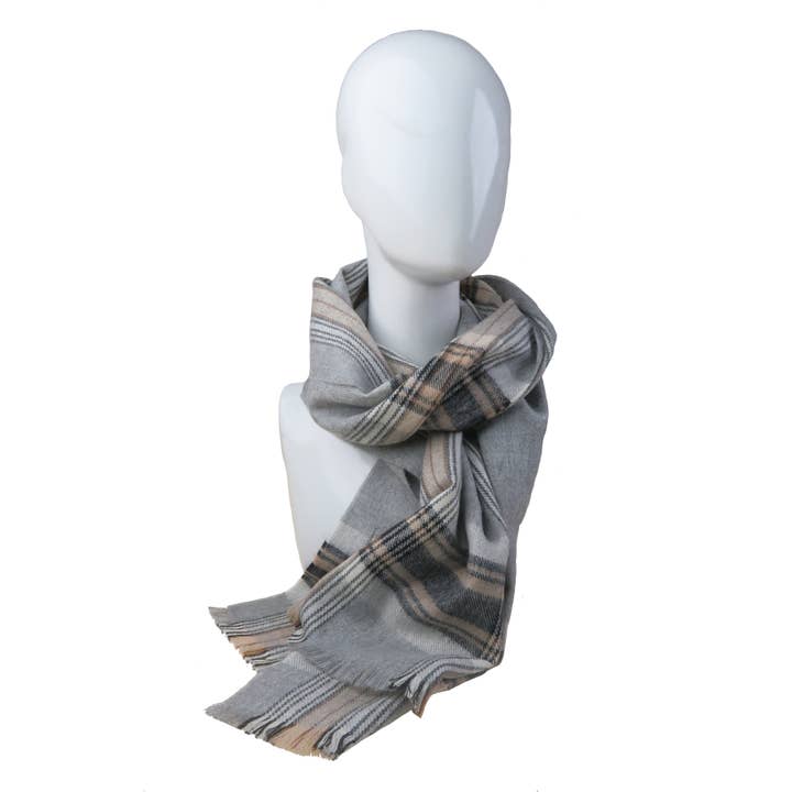 Lochness Schal in Baby Alpaka Hellgrau für den Großhandel von Supplement D'AM