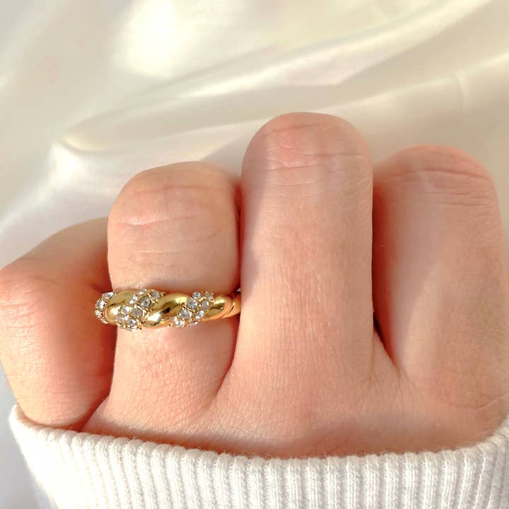 Blueyejewelry - Wholesale Band/Stacked Ring - Diamond Twist Ring - Waterproof Gold Twisted CZ Stacker Ring
