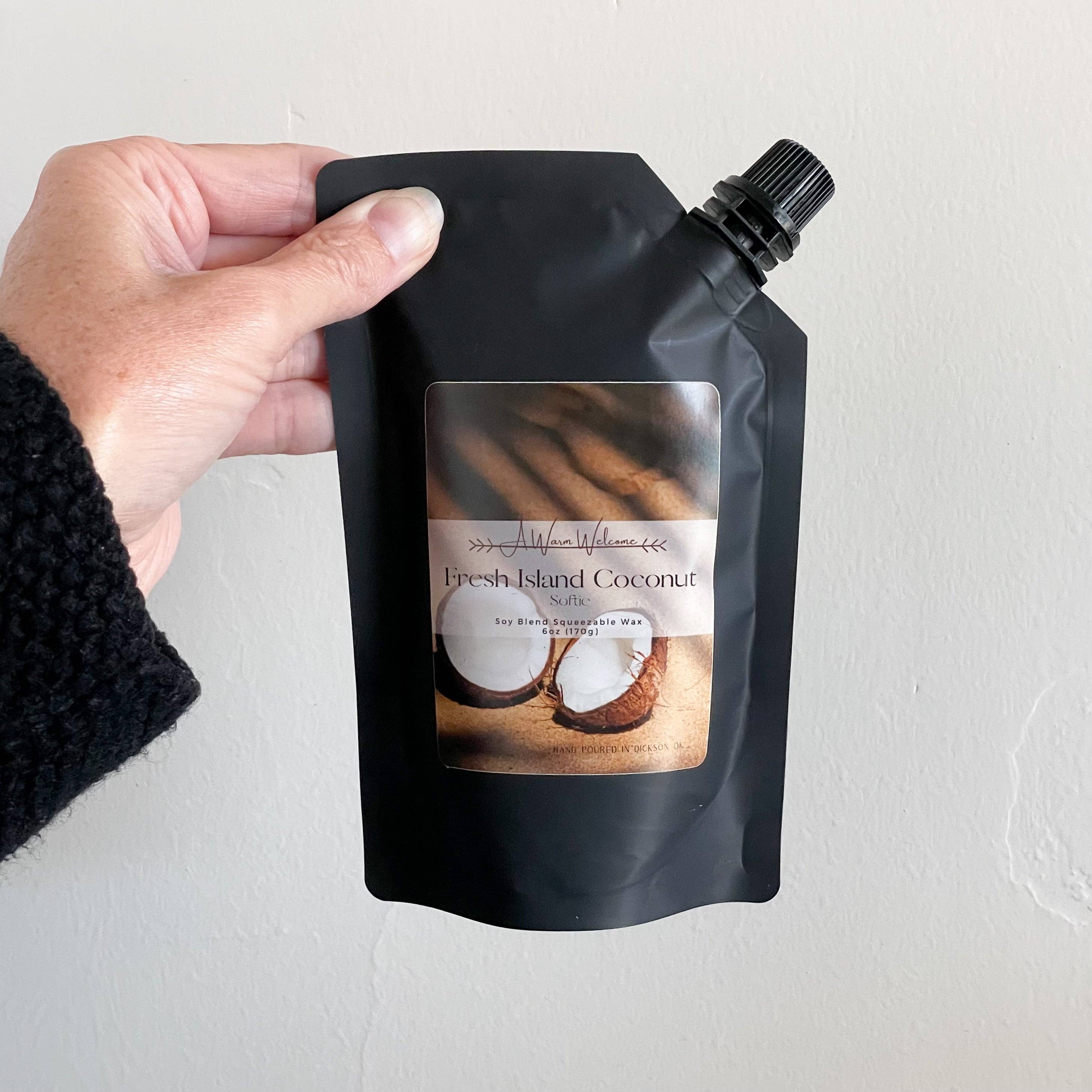 A Warm Welcome - Vente Fondants - Softie à la noix de coco Fresh Island | Squeeze Wax Melt3