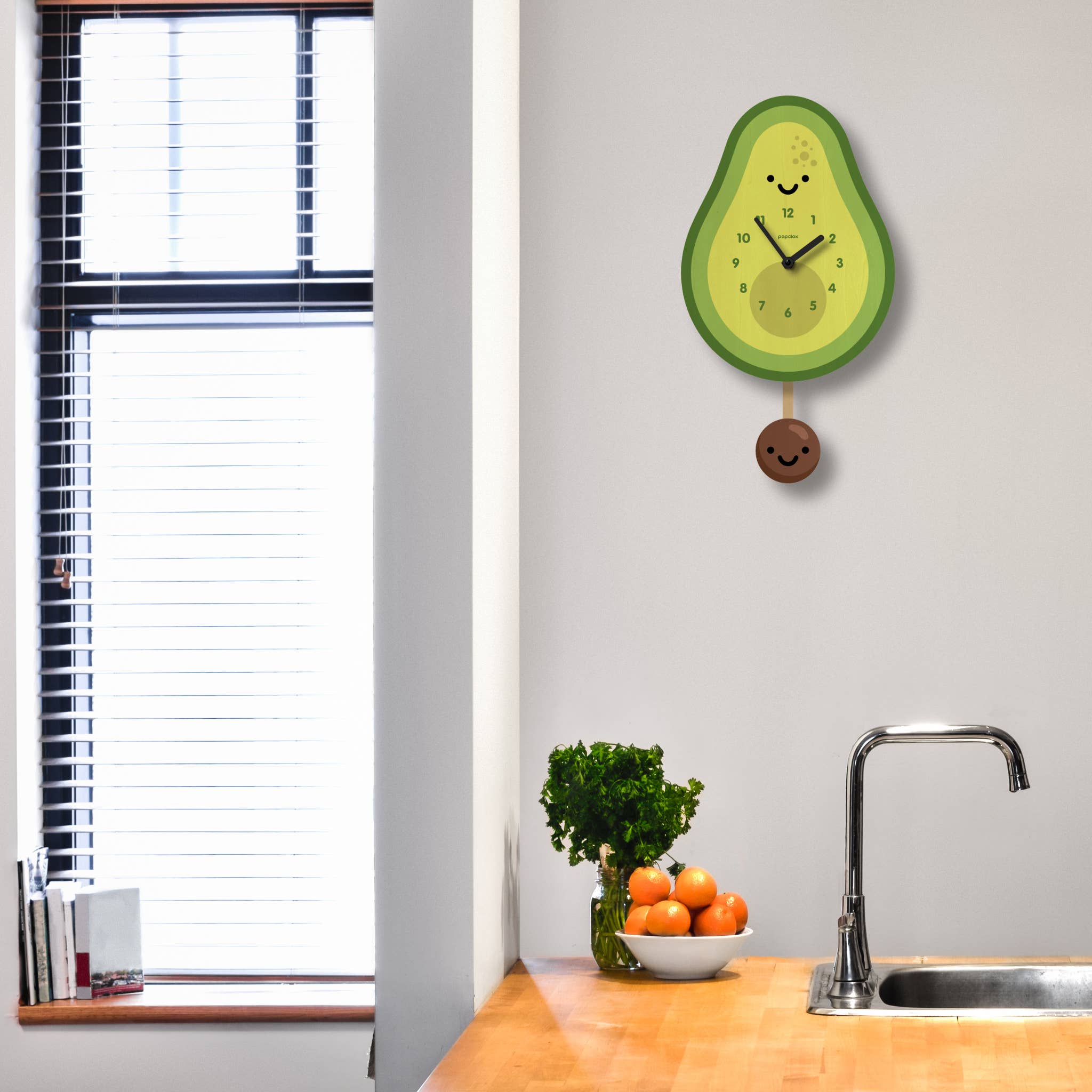Popclox - Vente Horloges murales - Horloge à pendule en forme d'avocat - Bois2
