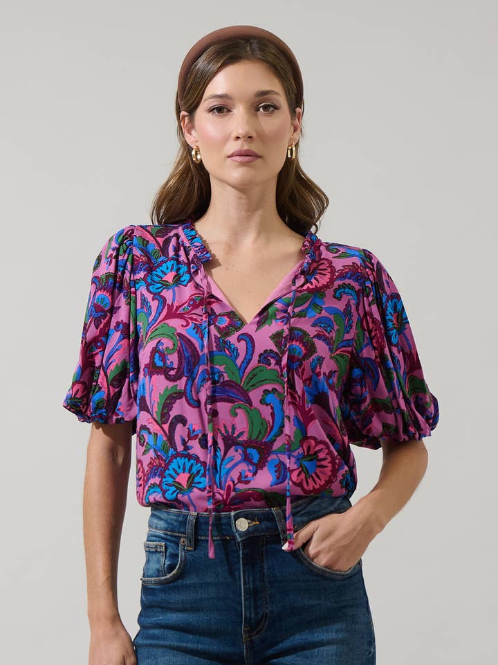 Blouse à manches bouffantes Valier Floral Bluebay pour la vente par Sugarlips