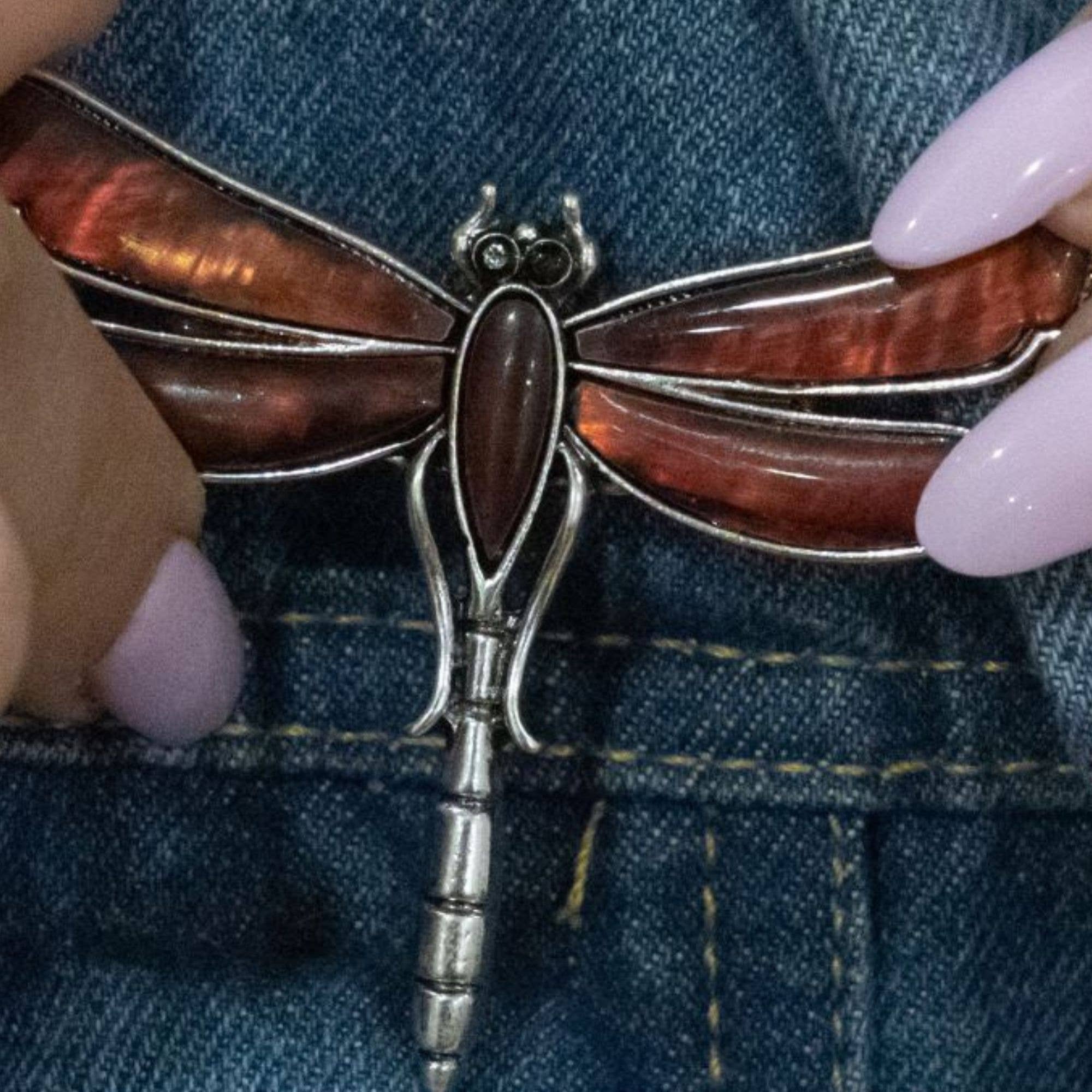 Axcessorize - Vente Broches - Broche à épingle en forme de libellule3