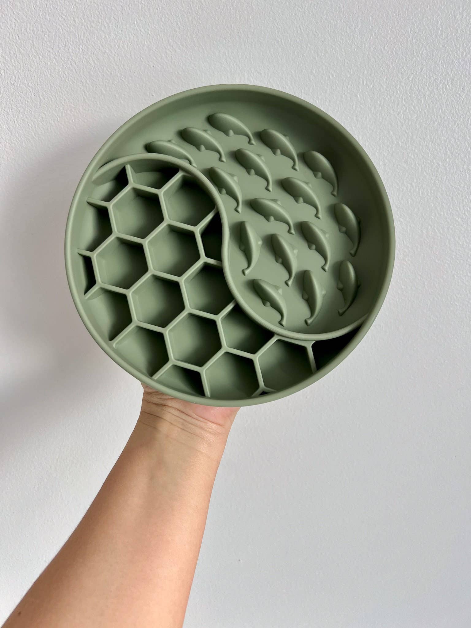 Doggotique - Wholesale Pet Food Mat - Dog - Lick Mat Yin&Yang for Dogs and Cats1