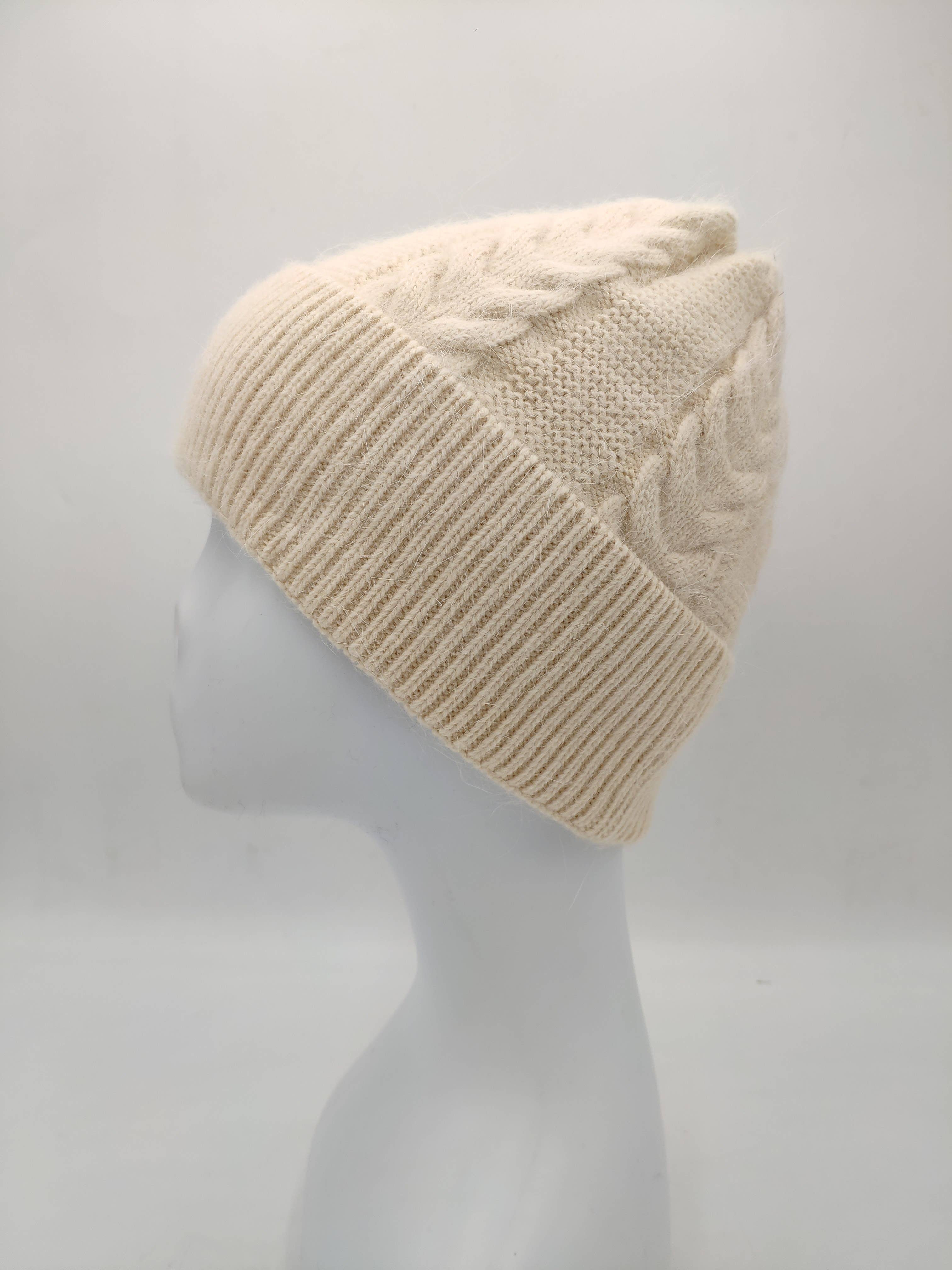 Charmant – wholesale Mössa - Dam – Angoramössa med flätmönster - M562170