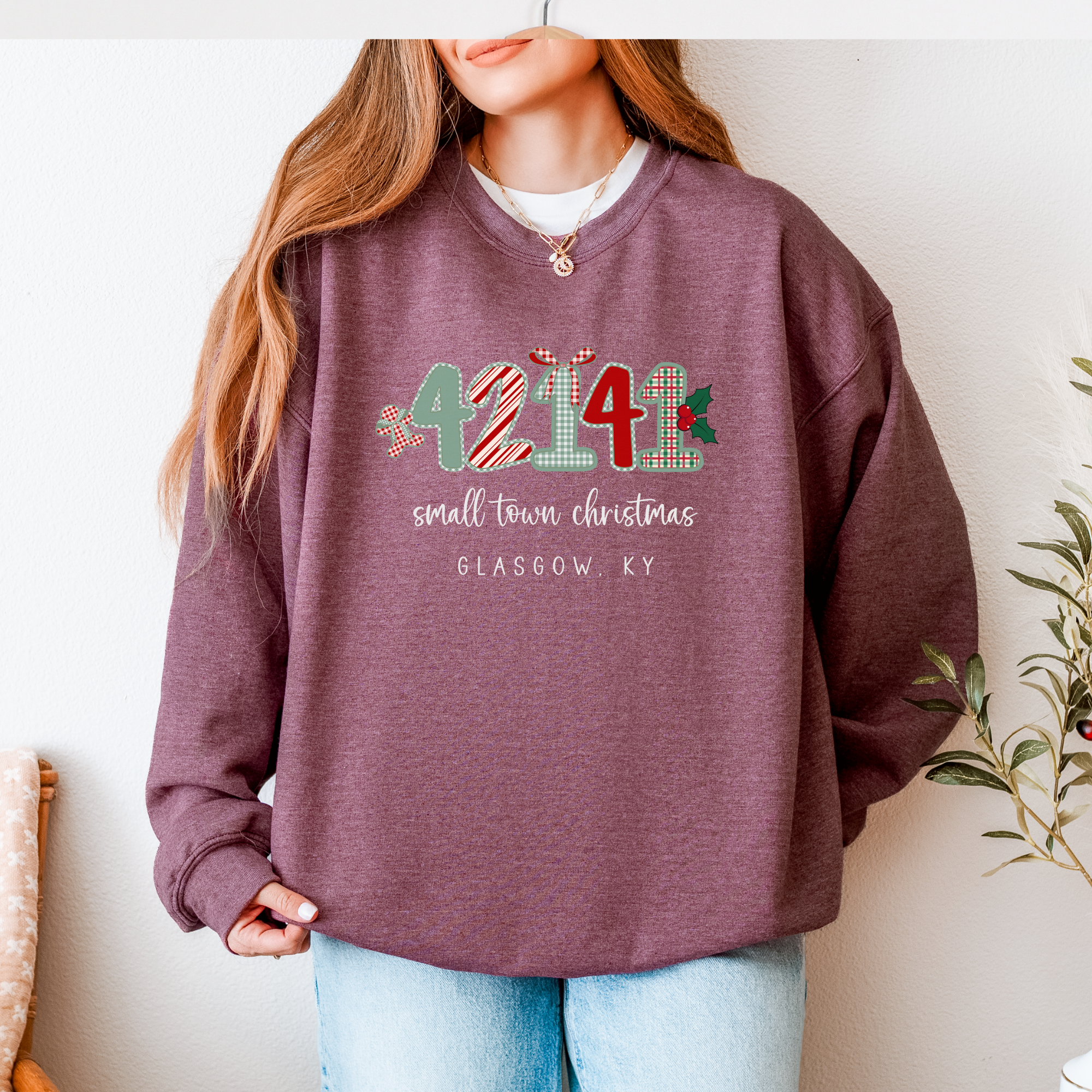 Scripted Pearl - Vente Sweat-shirt à imprimés – femme - Sweatshirt de Noël personnalisé avec graphique de petite ville.16