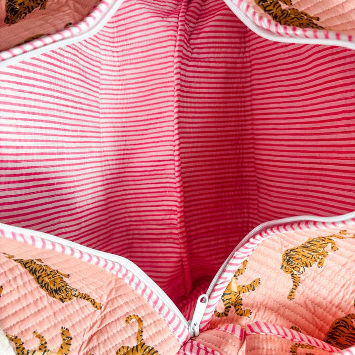 Heart of Grace - Wholesale Weekender Bag - Women's - Dainty Pink Tiger | Large Scalloped Quilted Duffle Bag
