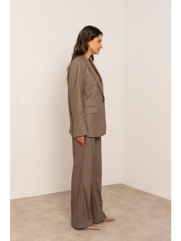 Attentif Paris - Wholesale Blazer - Women's - Oversized pinstripe blazer8