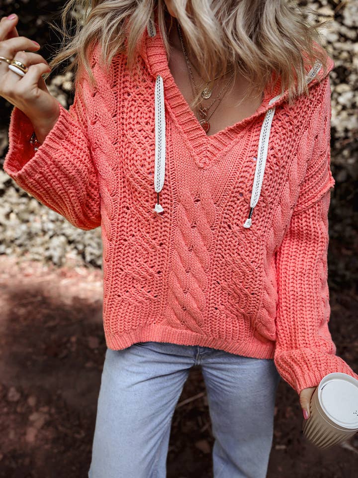 Koralle Kapuzenpullover mit Zopfmuster und Kordelzug für den Großhandel auf Faire3