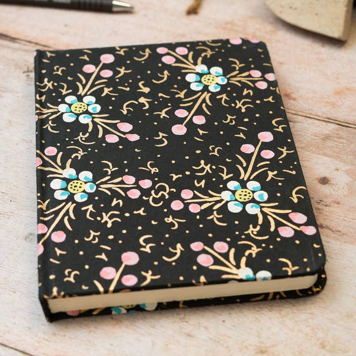 Taccuino nero indiano con copertina rigida in carta grande per la vendita all'ingrosso da parte di Bollywood Christmas