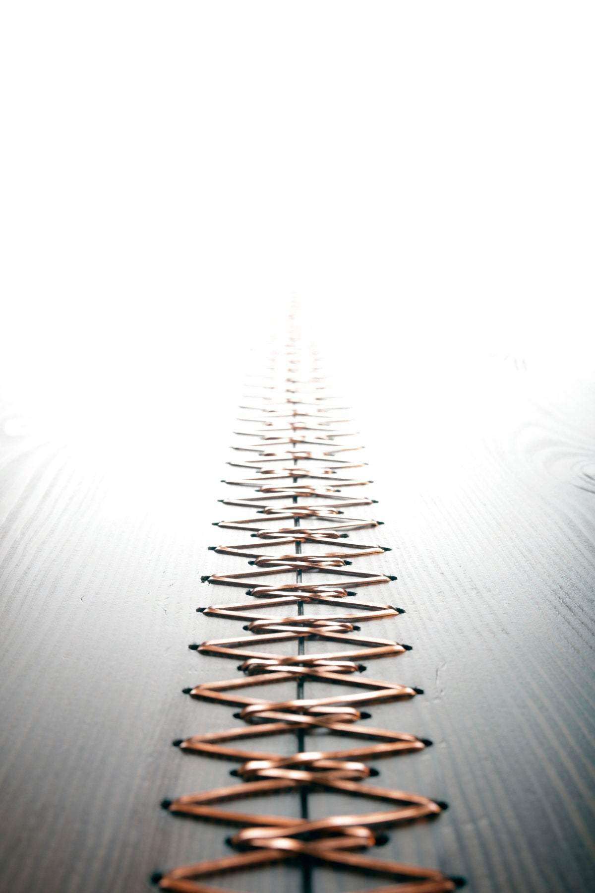 Wallpapers4Beginners – wholesale Sidobord – Bord med kopparstygn9