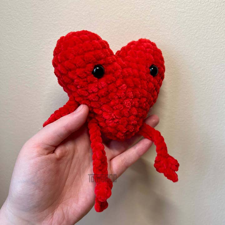 TOMOPOD LLC - Wholesale Stuffed/Plush Toy - Kids & Baby - Crochet Amigurumi Red Heart Plushie, Valentine's Day Gift3