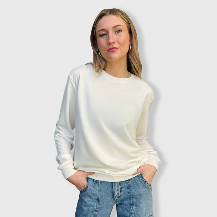 ILTEX Apparel - Wholesale Sweatshirt - Women's - 100% Polyester Sweatshirt Cotton-Feel28