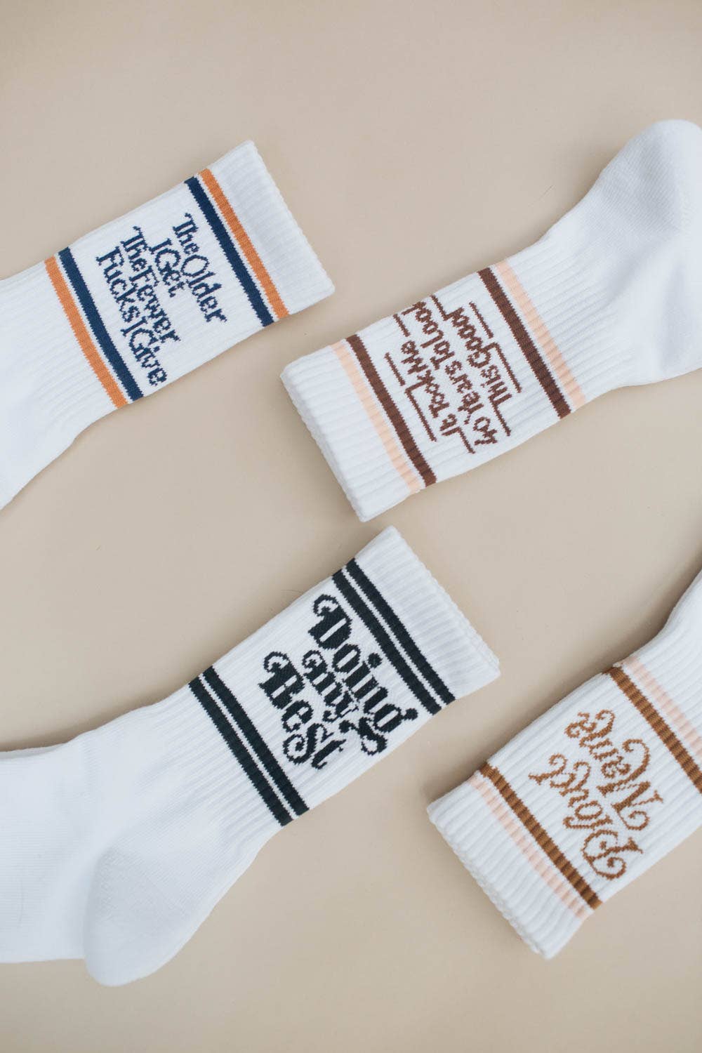 The Bee & The Fox - Wholesale Socks - Women's - The Older I Get the Fewer Fucks I Give | Socks1