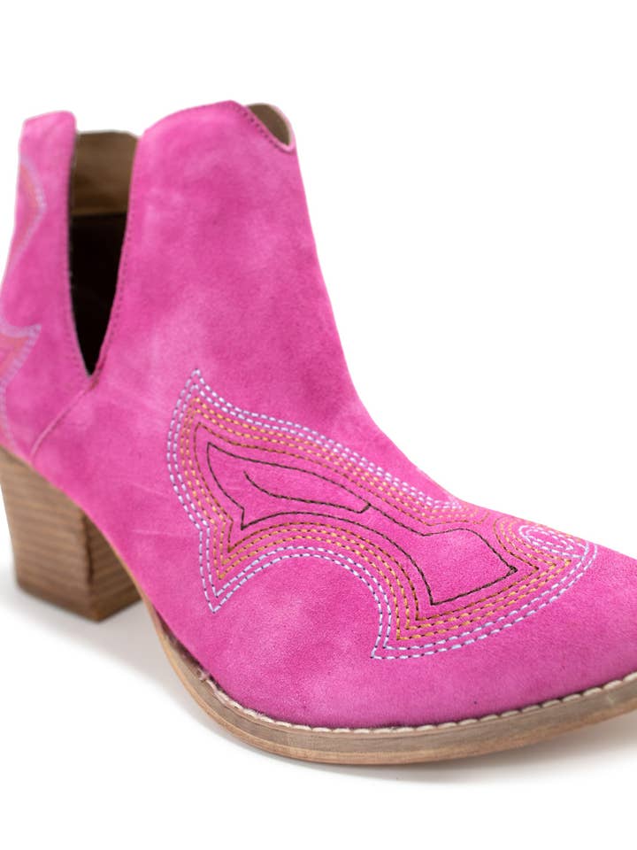 Naughty Monkey Open Pack - Wholesale Booties - Women's - Journee Ankle Boots in Magenta7