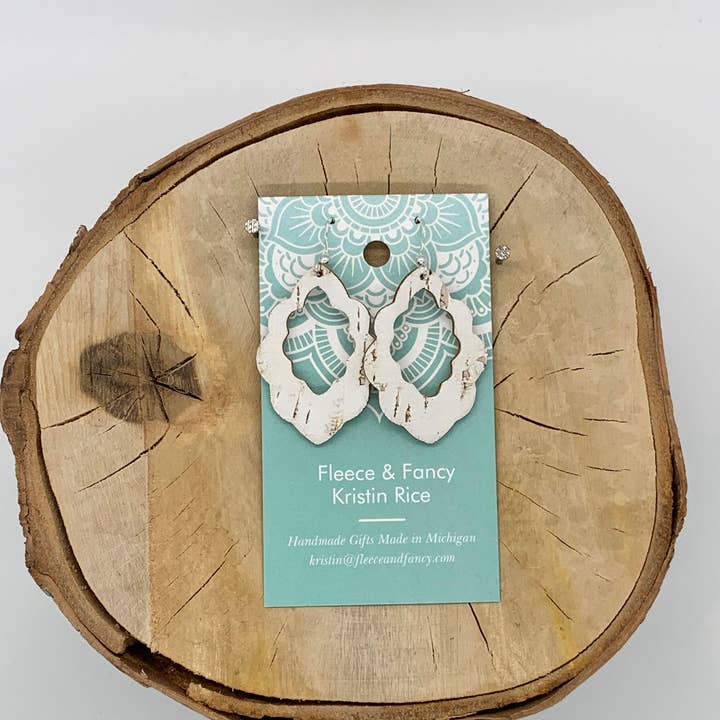 Fleece & Fancy - Vendita all'ingrosso Orecchini pendenti - Orecchini mini in sughero di betulla bianca2