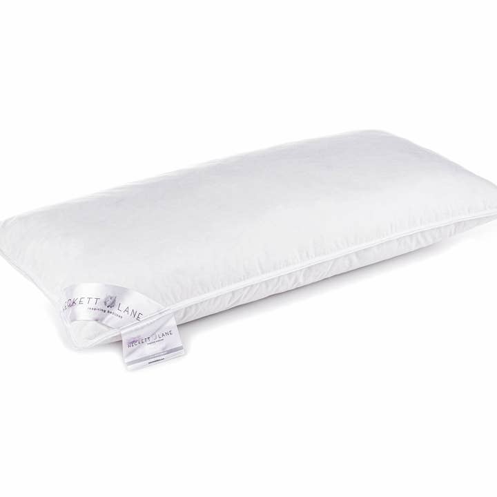 Hvid spids pude 60/70 100% WGF 1400 Gr. for engroshandel hos Heckettlane