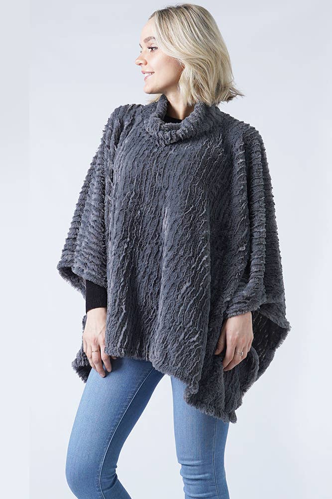 Hana - Wholesale Poncho - Women's - Stripe Pattern Faux Fur Poncho11