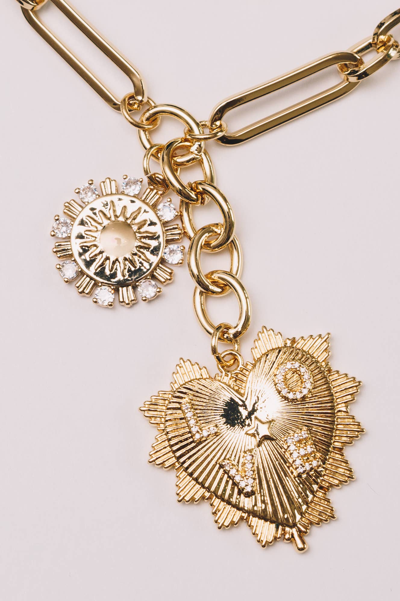 Janna Conner – Engroshandel Halskæde med vedhæng – Halskæde med papirclips - Crystal Charms -Heart & Sun3