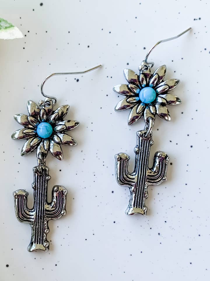 Cactus Flower for wholesale by Adri’s