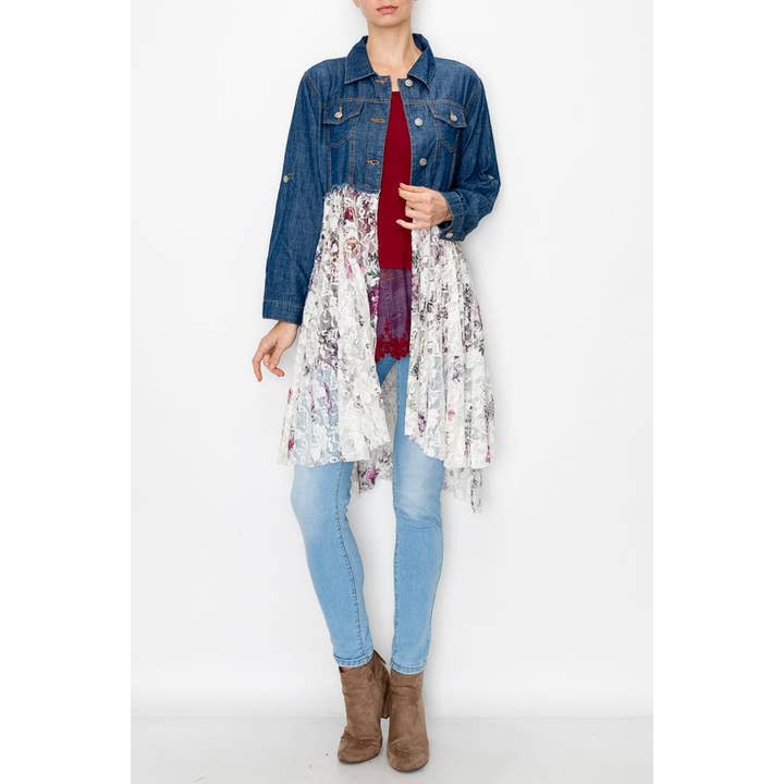 BESKUREN JEANSJACKA MED SPETSLAGER-4510 DENIM/C FL för wholesale av Origami Apparel ~ Lace and Crochet inspired