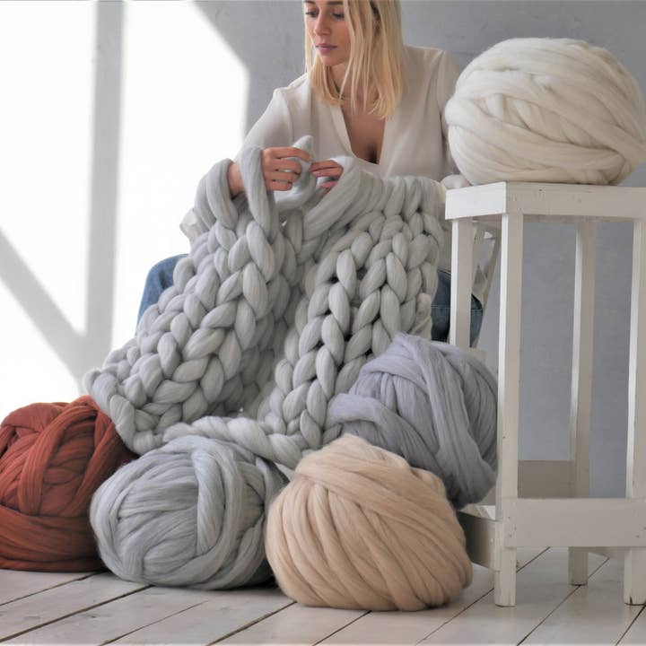 woolexperts - Wholesale Yarn - Chunky merino wool yarn for arm knitting chunky knit blanket