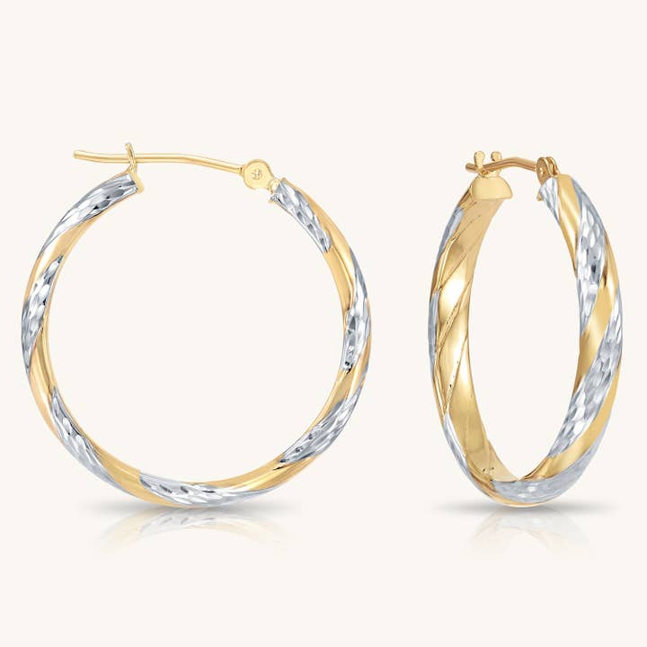 14K guld spiralbøjler med unikt diamantskåret design for engroshandel hos All Diamond Source