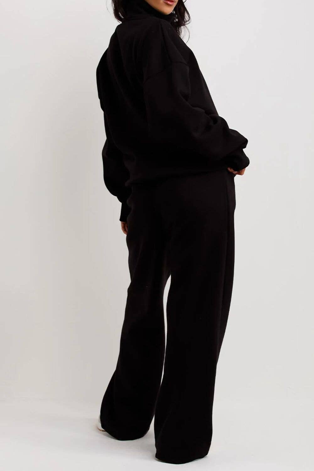 justyouroutfit - Wholesale Lounge Set - Women's - SWEATSHIRT WITH STRAIGHT-LEG JOGGER0