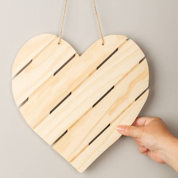 Factory Direct Craft - Wholesale Sign - 11-1/4" x 11-1/2" Unfinished Wood Heart Pallet Sign Hanger