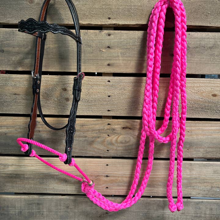 Rodeo Drive - Wholesale Paardrijuitrusting - Zwarte geschulpte neonroze loping Hackamore #LHK015