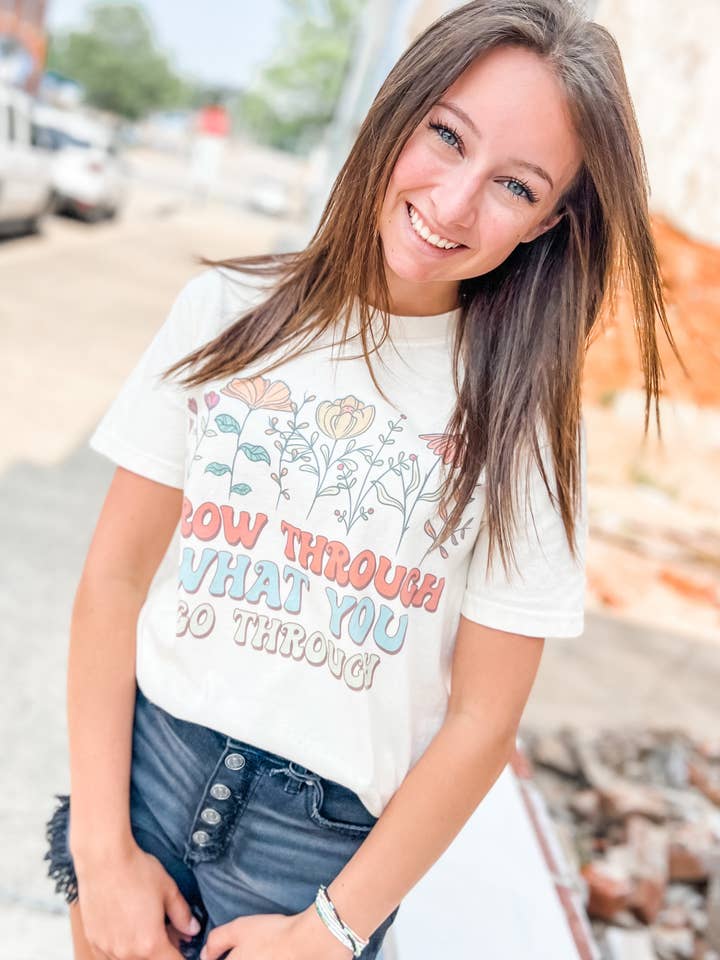 Vokse gennem hvad du går gennem grafisk Tee for engroshandel hos Southern Roots