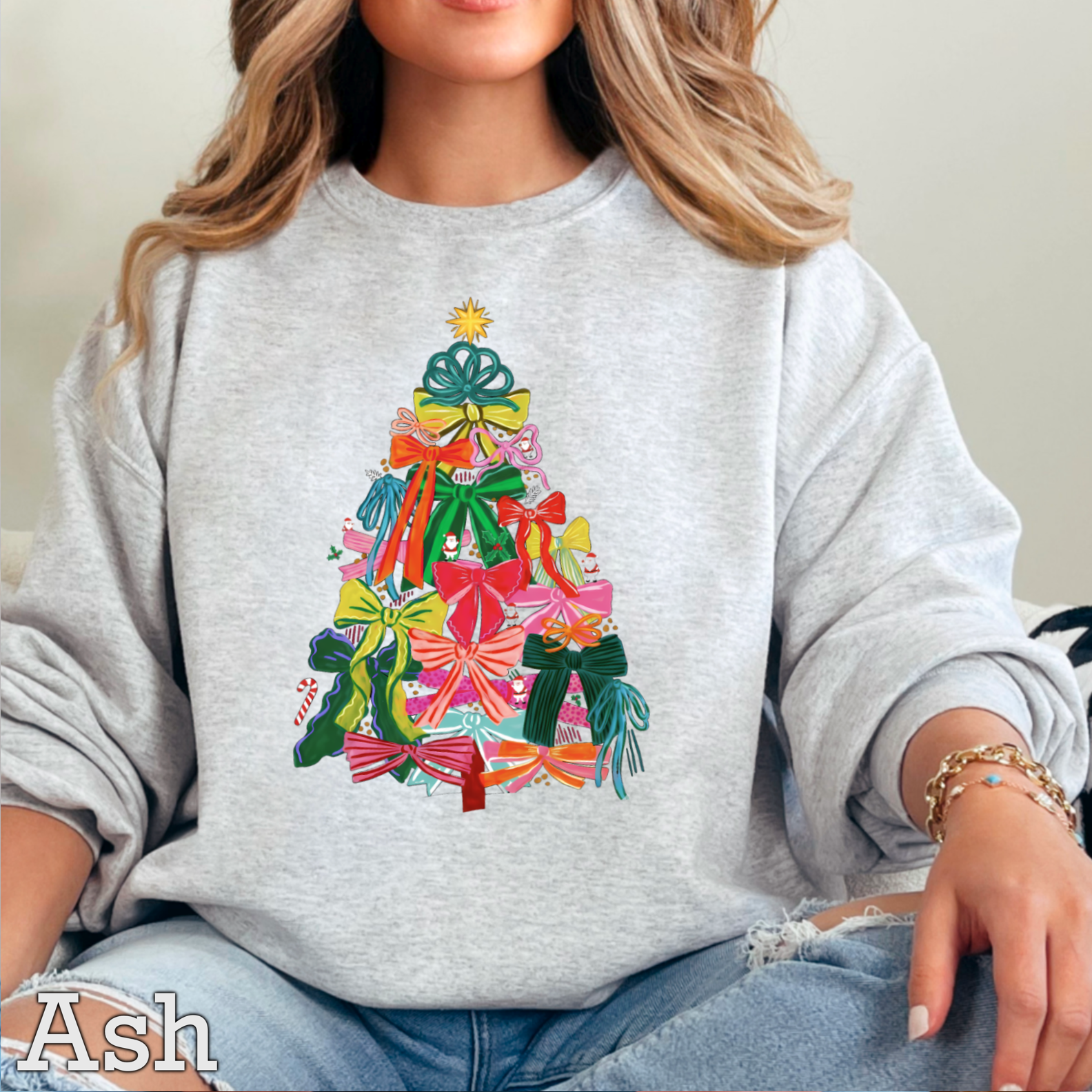 Shoppe SHC - Wholesale Graphic Sweatshirt - Women's - Bow Christmas Tree Christmas Sweatshirt | Gildan 16