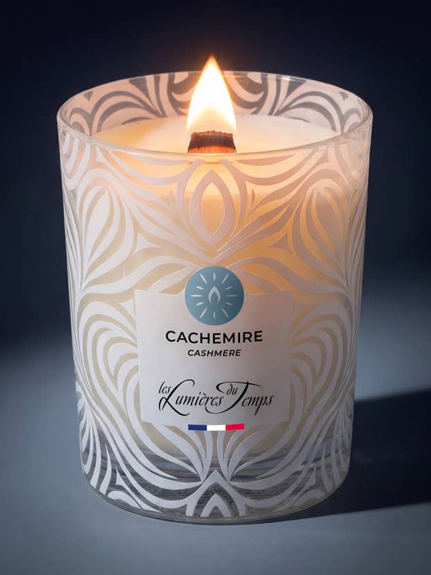 Vela Vegetal 180 g mecha de madera Cachemira para venta al por mayor de Les Lumières du Temps