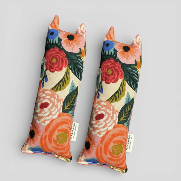 Rose Garden Jumbo Cat Kicker Toy With Perky Ears for wholesale by Rex & Bandon