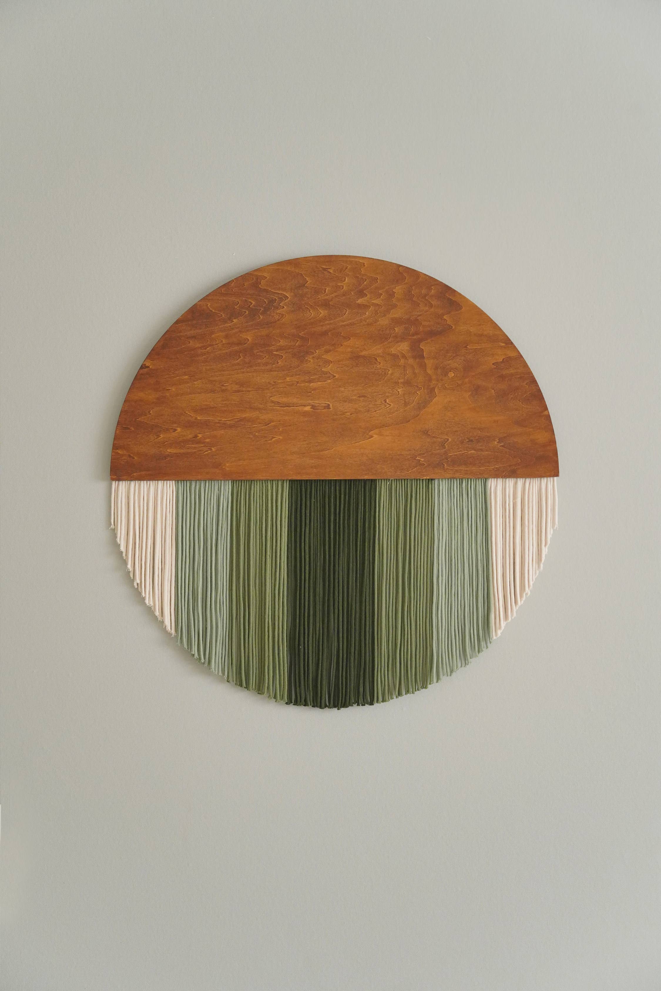 BeanDaikon - Wholesale Wall Accent - Boho Macrame Round Art Wall Hanging V0715