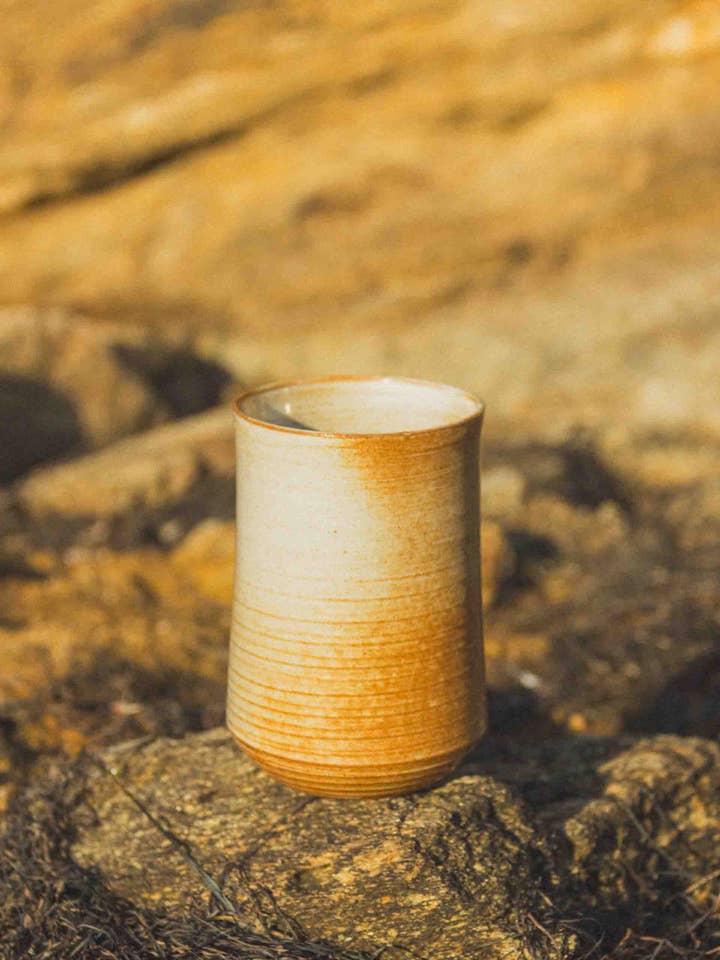 Zandstenen vaas voor wholesale door Eloge