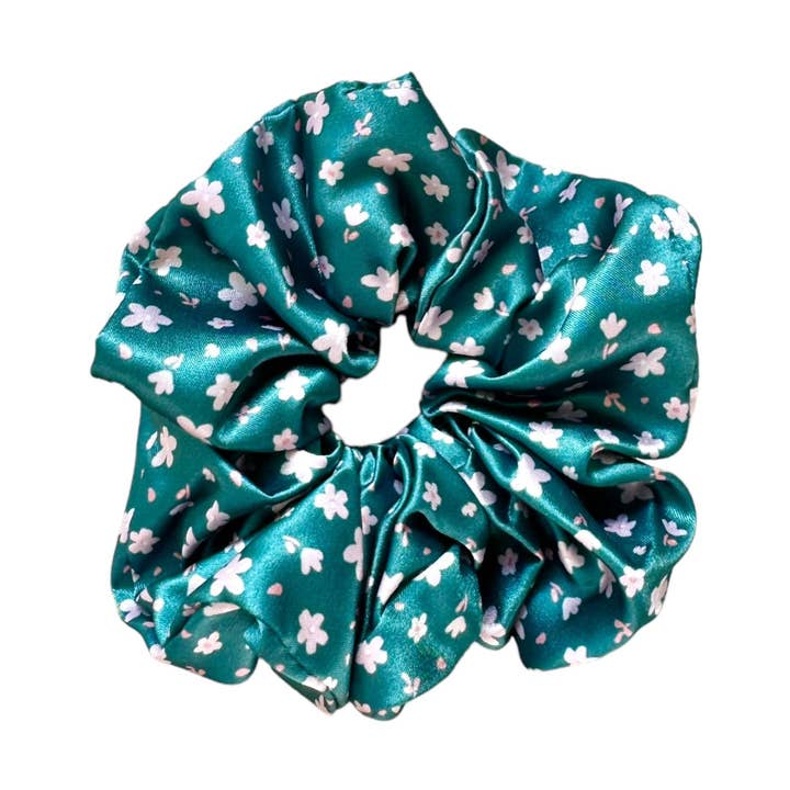 JUNIPER - Chouchou en soie de mûrier pour la vente par Beyond Scrunchies